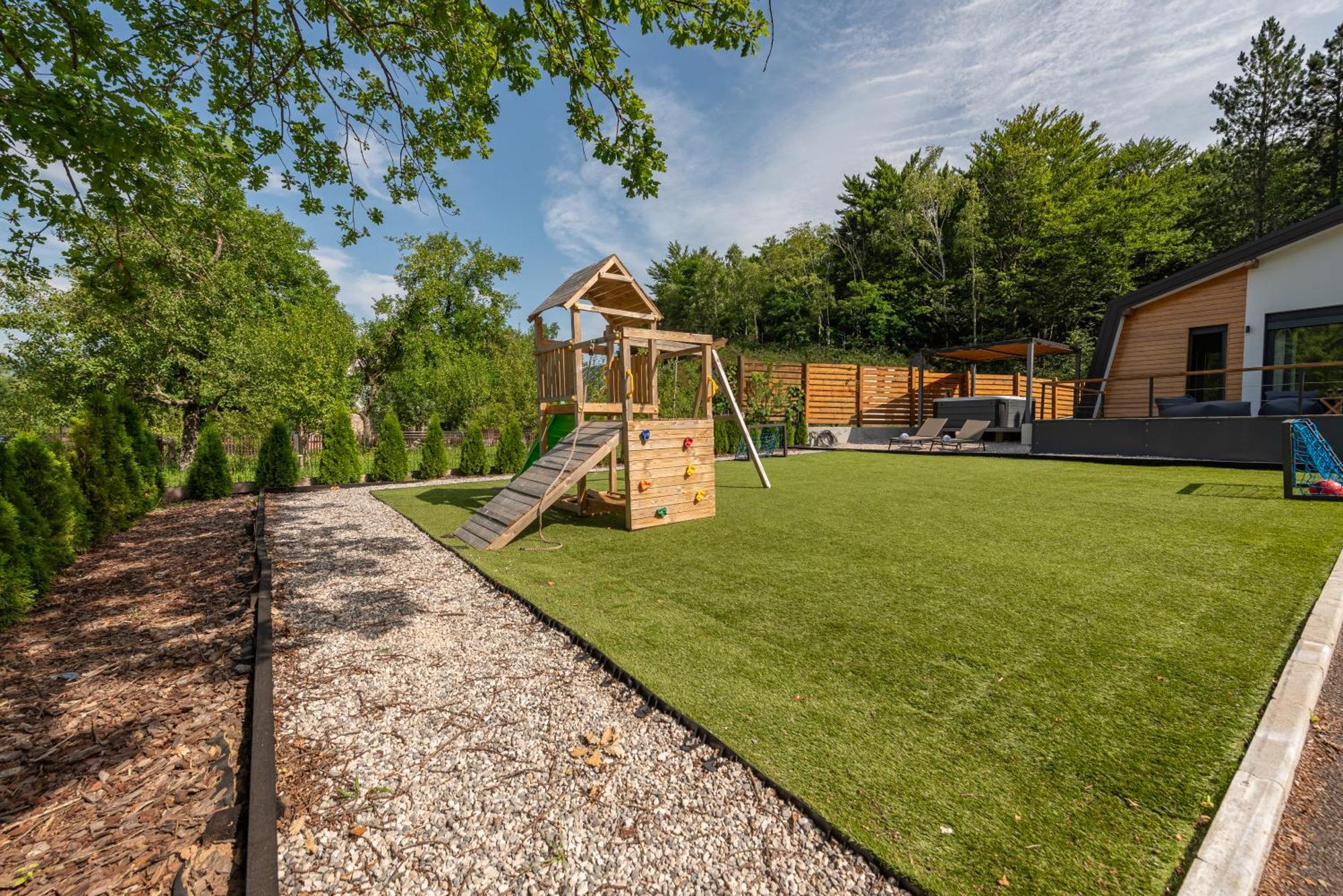 Oak House Villa Brusane Exterior photo