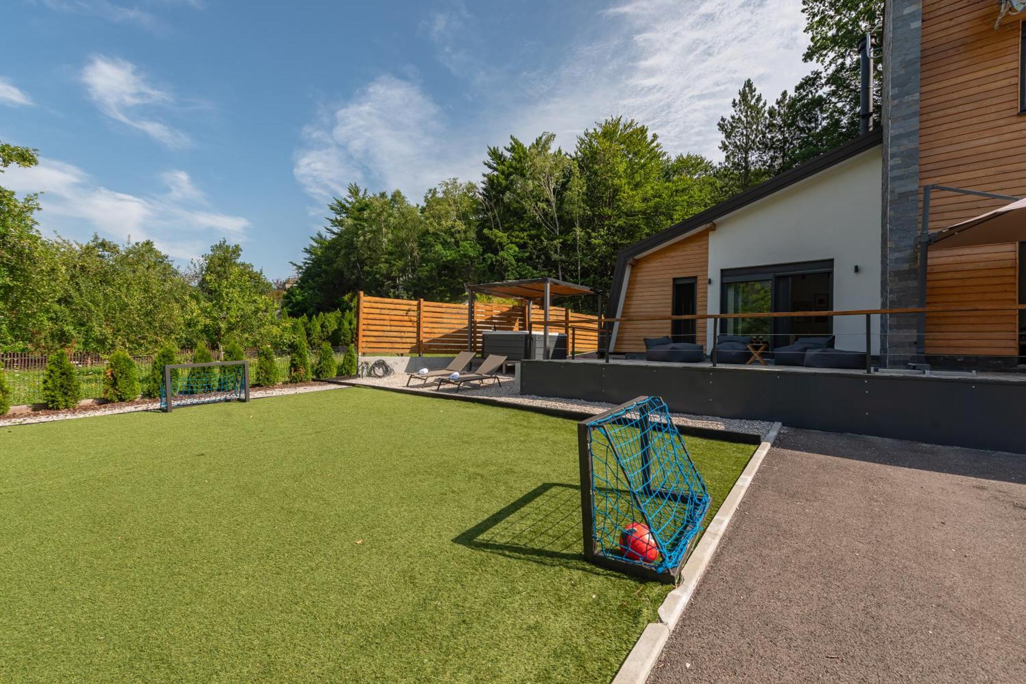 Oak House Villa Brusane Exterior photo